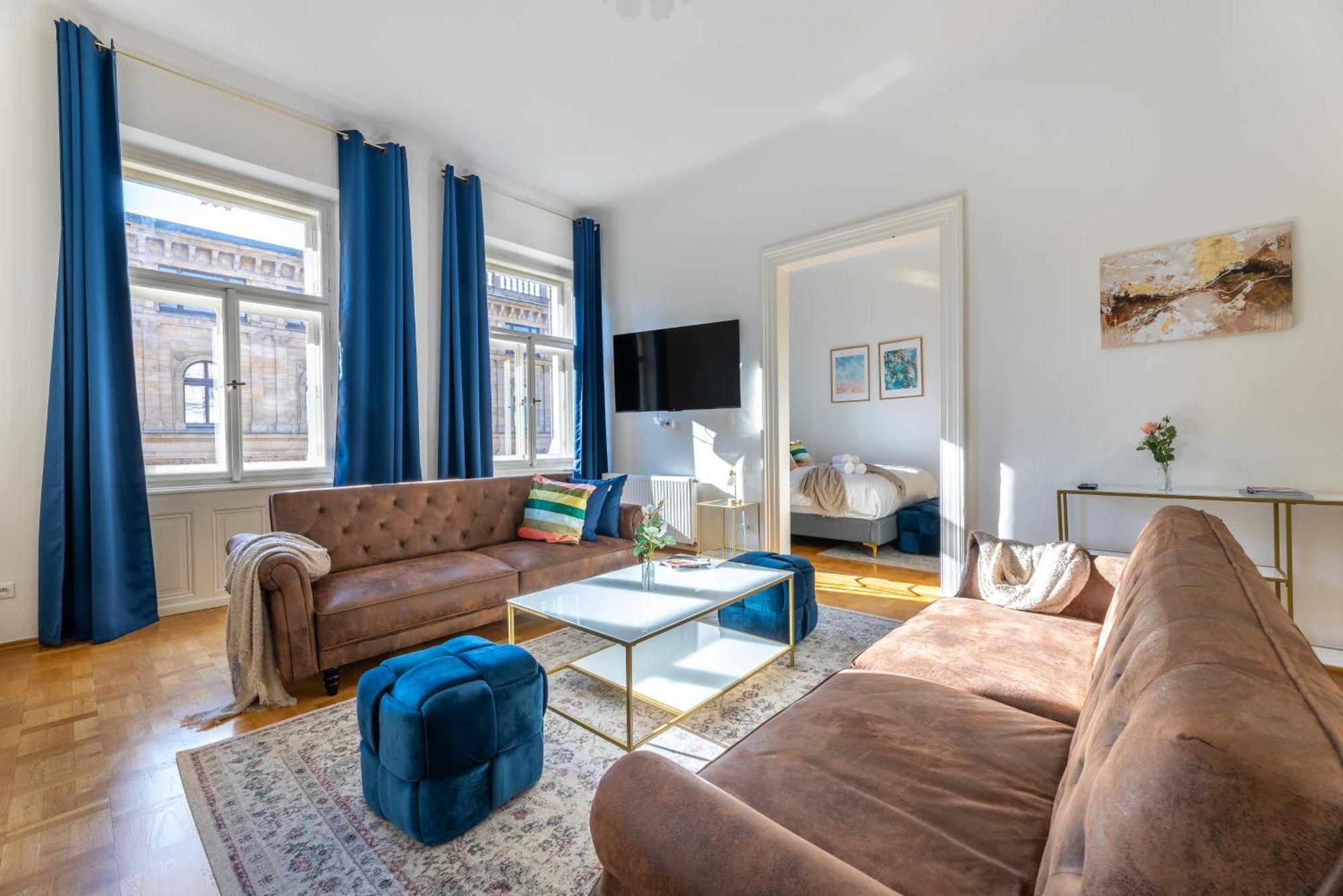 Charming 2bedroom Old Town Apartment *
