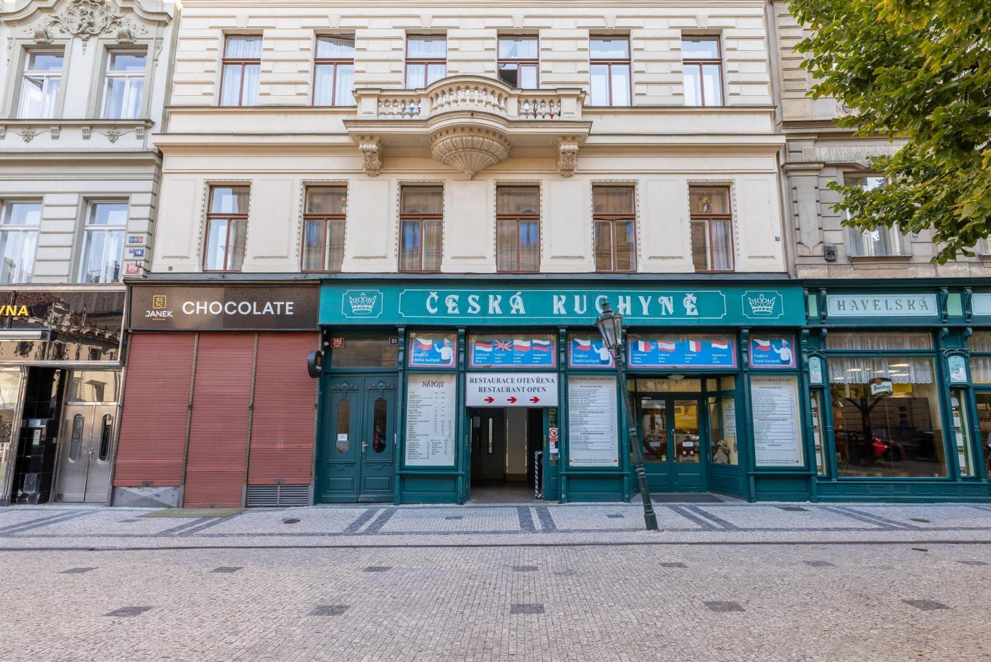 Charming 2bedroom Old Town Apartment *